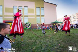 ARTYŚCI MIMELLO PODCZAS WYDARZENIA: PIKNIK Z POWIATEM - WARSZAWA